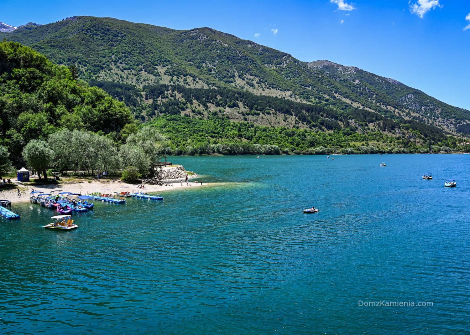 Abruzzo - Scanno, jezioro, Villalago, Eremo di San Domenico - Gole del Sagittario Dom z Kamienia blog