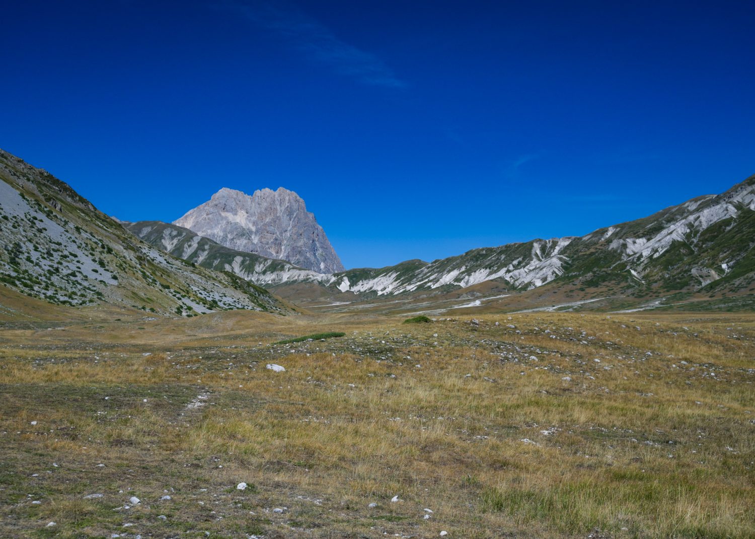 Dom z kamienia, blog Kasi Nowackiej, Abruzzo, il Cammino del Gran Sasso