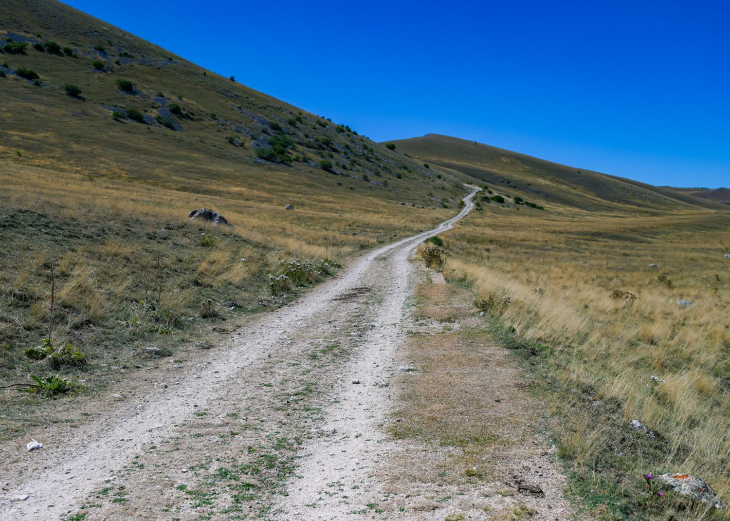 Dom z kamienia, blog Kasi Nowackiej, Abruzzo, il Cammino del Gran Sasso