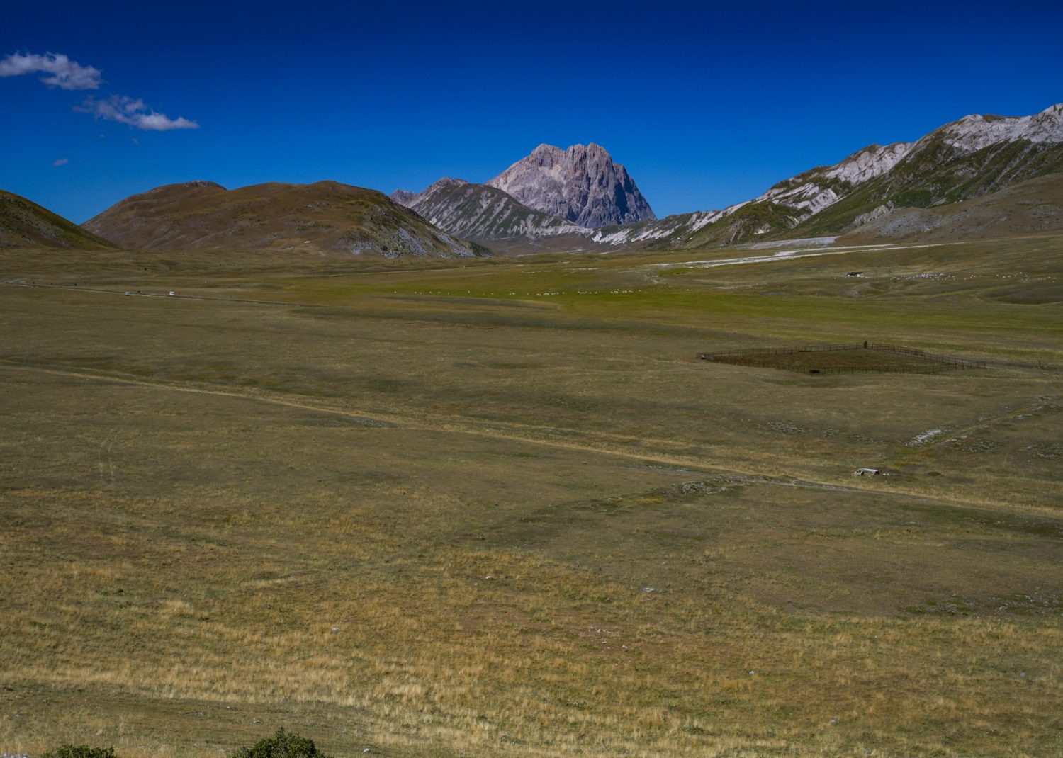 Dom z kamienia, blog Kasi Nowackiej, Abruzzo, il Cammino del Gran Sasso