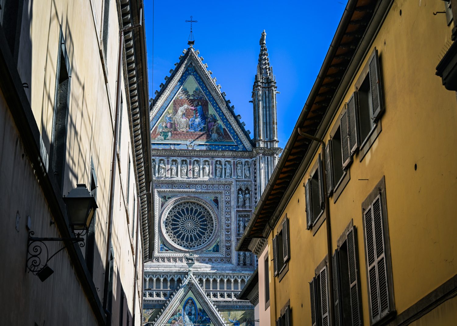 Orvieto - Dom z Kamienia, podróż po Italii - na granicy trzech regionów