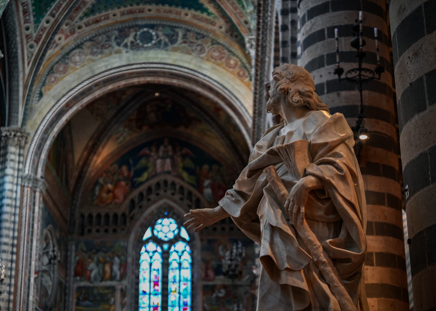 Dom z Kamienia Orvieto, blog Kasi Nowackiej , podróż na granicy trzech regionów