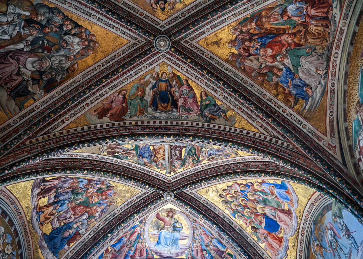 Dom z Kamienia Orvieto, blog Kasi Nowackiej , podróż na granicy trzech regionów