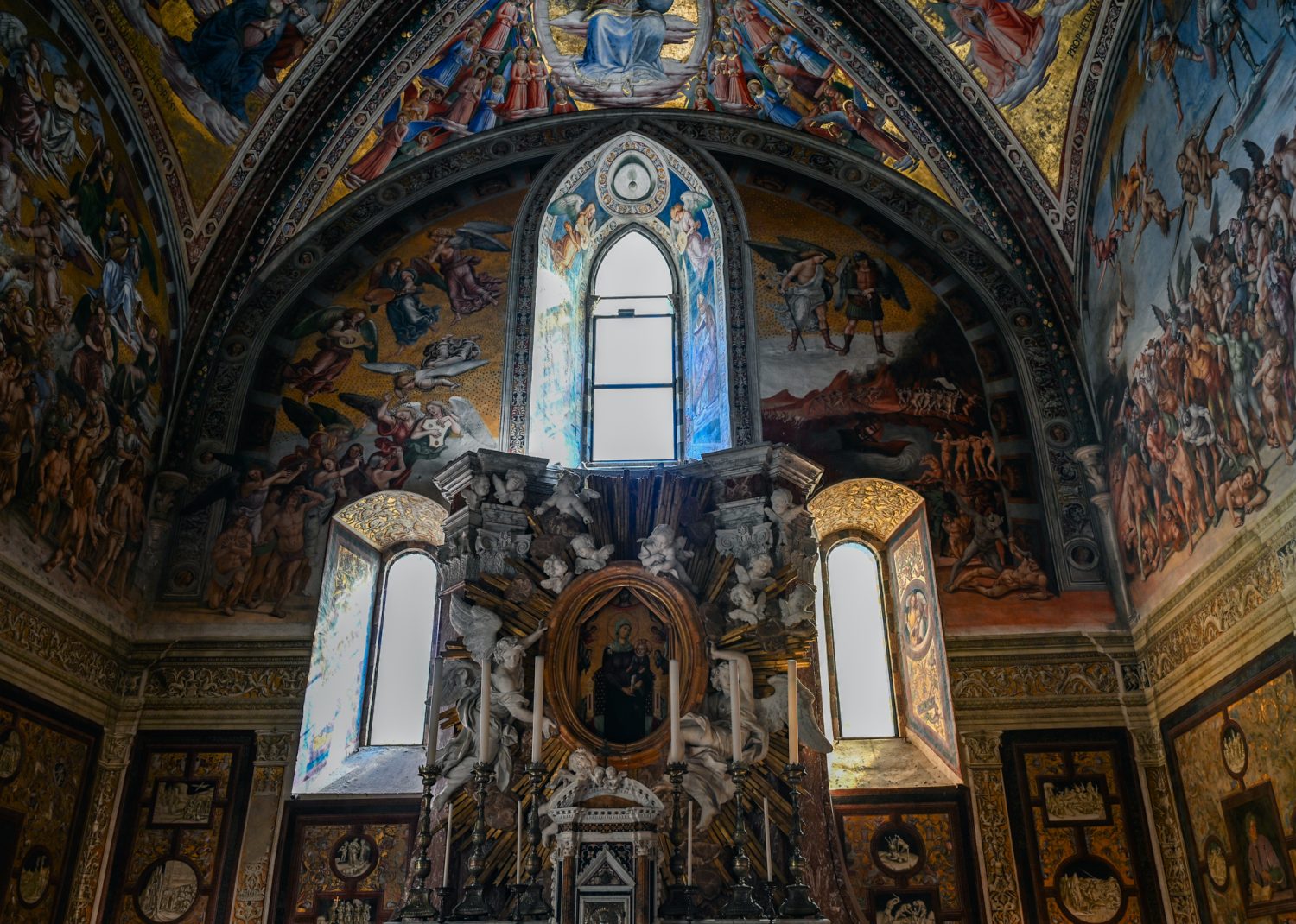 Dom z Kamienia Orvieto, blog Kasi Nowackiej , podróż na granicy trzech regionów