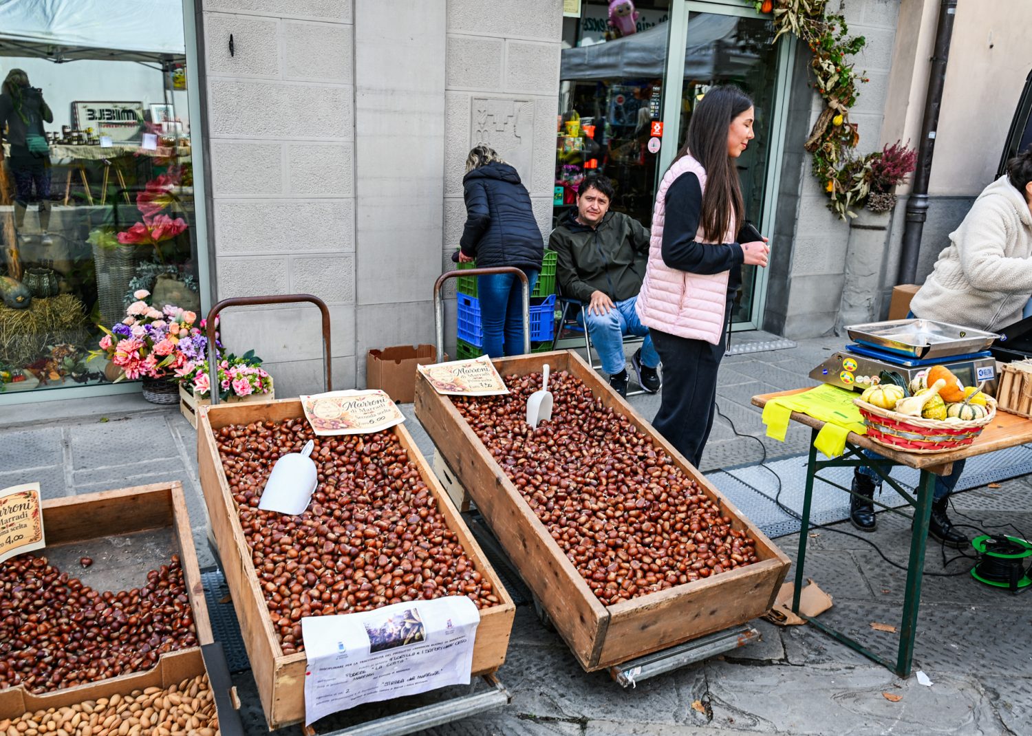Sagra delle Castagne, Marradi Dom z Kamienia blog